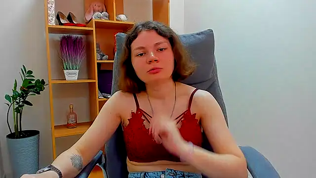 Snapshot of Stella-Maers chatting on 22, 5, 2026 Stella-Maers online show from 22, 5, 2026