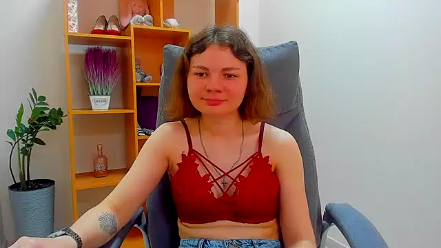 Snapshot of Stella-Maers chatting on 25, 5, 2026 Stella-Maers online show from 25, 5, 2026