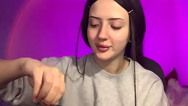 Snapshot of RuthGarner chatting on 2, 11, 2025 RuthGarner online show from 2, 11, 2025