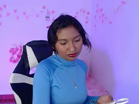 Samanta 777 online show from 5, 12, 2025