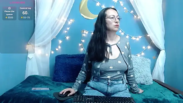 Lauryn Jones online show from 9, 1, 2026