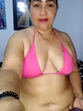 Melaflo17 online show from 4, 12, 2025