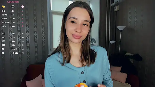 Snapshot of JacalynSchreiber chatting on 19, 11, 2025 JacalynSchreiber online show from 19, 11, 2025