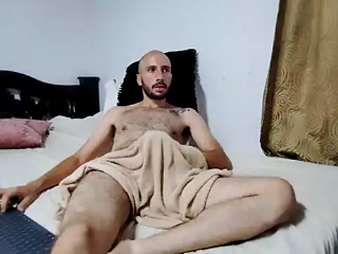 Snapshot of Troy_play777 chatting on 31, 10, 2025 Troy play777 online show from 31, 10, 2025