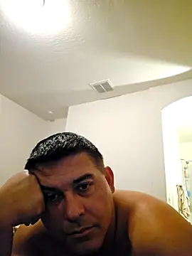 Snapshot of Jlethal67 chatting on 30, 11, 2025 Jlethal67 online show from 30, 11, 2025