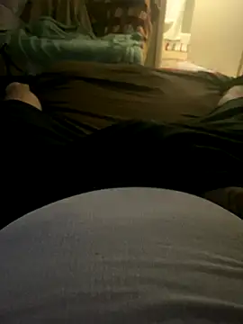 Snapshot of 2horny4all chatting on 29, 11, 2025 2horny4all online show from 29, 11, 2025