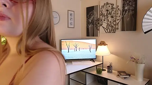 Merelin Befer online show from 19, 11, 2025