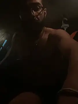 Snapshot of Dave_5518 chatting on 21, 3, 2026 Dave 5518 online show from 21, 3, 2026