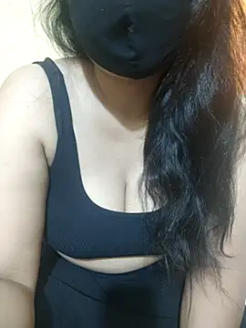 mouni499 online show from 22, 4, 2026