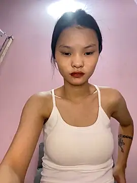 Snapshot of lung-linh chatting on 28, 11, 2025 lung-linh online show from 28, 11, 2025