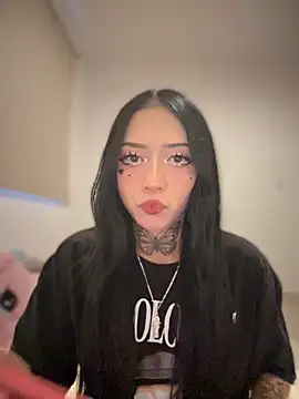 JIORYOvO online show from 30, 11, 2025