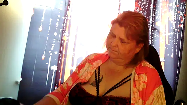 Snapshot of paulus52 chatting on 7, 7, 2026 paulus52 online show from 7, 7, 2026
