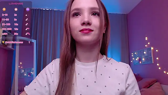 Adria Arjona online show from 25, 2, 2026