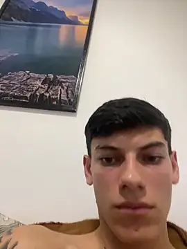 Snapshot of johnbe054 chatting on 2, 11, 2025 johnbe054 online show from 2, 11, 2025