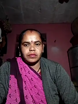 Snapshot of Hot_reeji8 chatting on 17, 12, 2025 Hot reeji8 online show from 17, 12, 2025