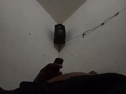 Snapshot of negrocomomisuerte chatting on 5, 11, 2025 negrocomomisuerte online show from 5, 11, 2025