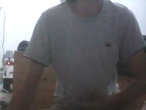 Snapshot of Leutinka chatting on 4, 11, 2025 Leutinka online show from 4, 11, 2025