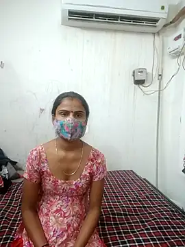 Snapshot of Soni_bhabhiji12 chatting on 3, 11, 2025 Soni bhabhiji12 online show from 3, 11, 2025