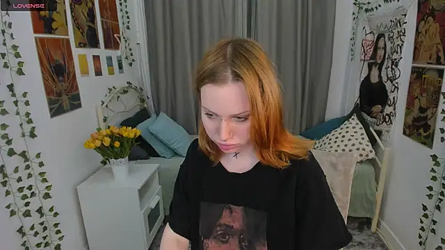 NaomiRosss online show from 14, 12, 2025