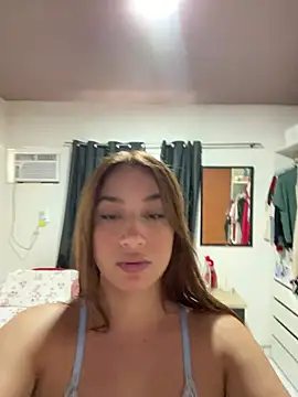 Snapshot of meninadeparis chatting on 20, 7, 2026 meninadeparis online show from 20, 7, 2026