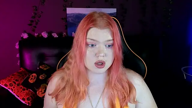 Snapshot of AriettaHeart chatting on 6, 11, 2025 AriettaHeart online show from 6, 11, 2025