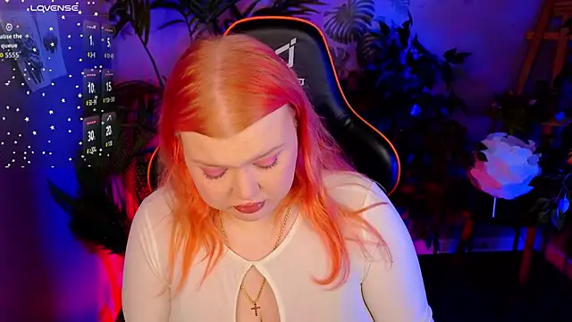 Snapshot of AriettaHeart chatting on 18, 11, 2025 AriettaHeart online show from 18, 11, 2025