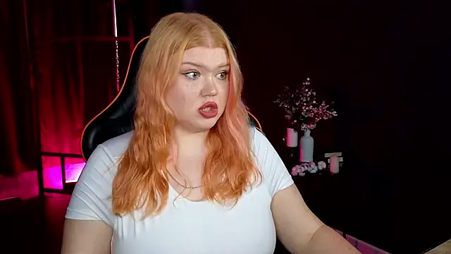 Snapshot of AriettaHeart chatting on 18, 12, 2025 AriettaHeart online show from 18, 12, 2025