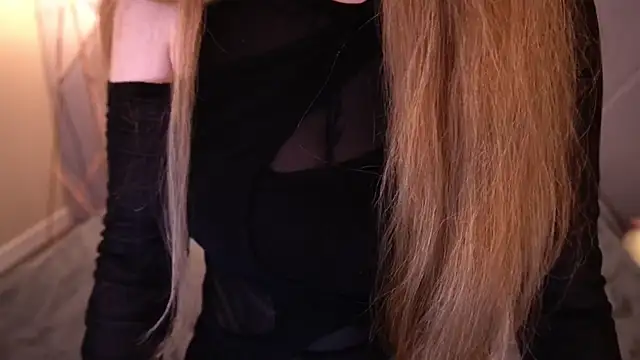 DanielaReign online show from 18, 4, 2026