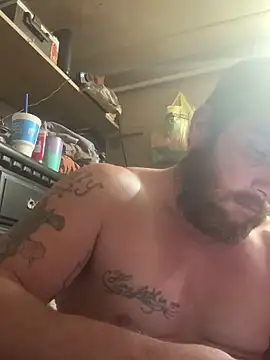 Snapshot of bkuterbach2015 chatting on 15, 12, 2025 bkuterbach2015 online show from 15, 12, 2025