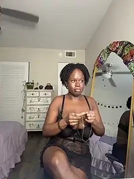 ladiosa selene online show from 16, 3, 2026