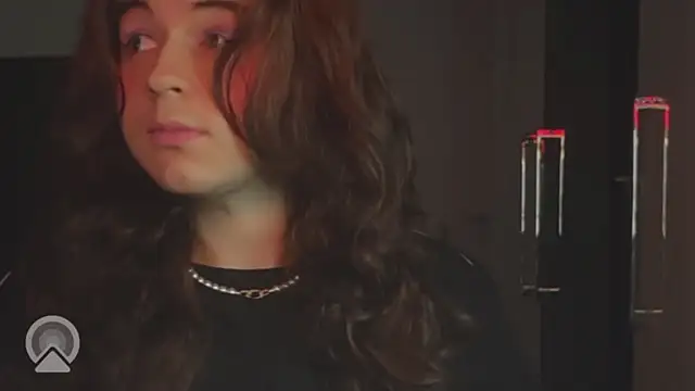 Snapshot of JanaLicious04 chatting on 17, 12, 2025 JanaLicious04 online show from 17, 12, 2025