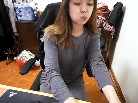 ---Lusi03--- online show from 18, 12, 2025