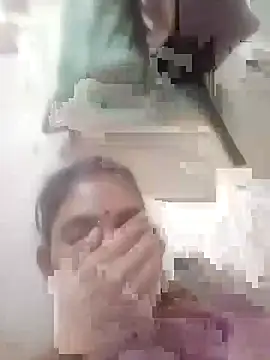 Jooli cuty online show from 23, 11, 2025