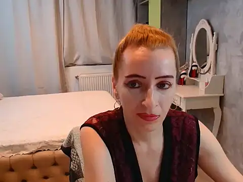 Snapshot of AnneDevrim chatting on 11, 11, 2025 AnneDevrim online show from 11, 11, 2025