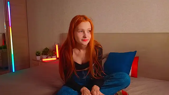 Snapshot of MarthaMack chatting on 30, 11, 2025 MarthaMack online show from 30, 11, 2025