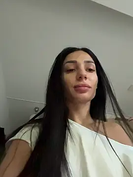 Snapshot of VickyM99 chatting on 29, 11, 2025 VickyM99 online show from 29, 11, 2025