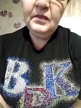 Snapshot of MyHoneyKira chatting on 1, 12, 2025 MyHoneyKira online show from 1, 12, 2025