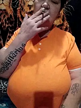 Snapshot of MyHoneyKira chatting on 3, 12, 2025 MyHoneyKira online show from 3, 12, 2025