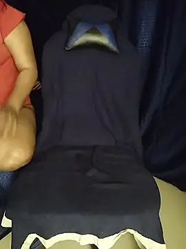 SEXYY TRANSY WITH GIRL online show from 18, 1, 2026