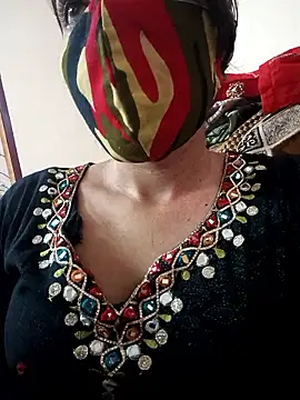 Snapshot of Tamil_White_Rose chatting on 18, 1, 2026 Tamil White Rose online show from 18, 1, 2026