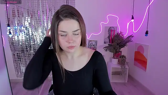 Snapshot of melanie_neal chatting on 29, 11, 2025 melanie neal online show from 29, 11, 2025