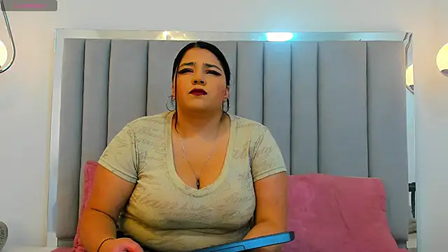 Lilith Aliany  online show from 2, 12, 2025