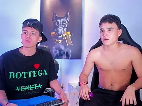 Snapshot of stiven_24cm chatting on 13, 11, 2025 stiven 24cm online show from 13, 11, 2025