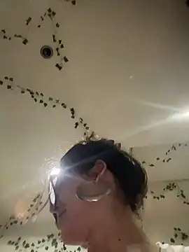 zowi101 online show from 4, 3, 2026