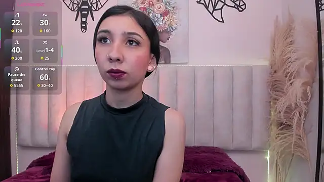 Isabella Crofts online show from 15, 1, 2026