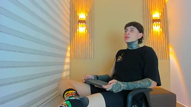 DANTE ARMSTRONG online show from 26, 11, 2025