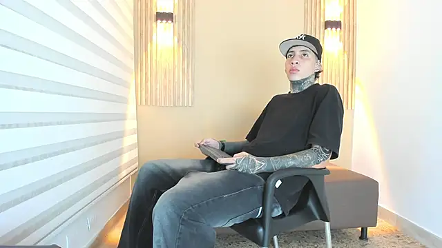 DANTE ARMSTRONG online show from 17, 12, 2025