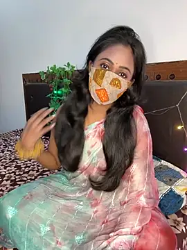 Desiqueen2 online show from 8, 11, 2025