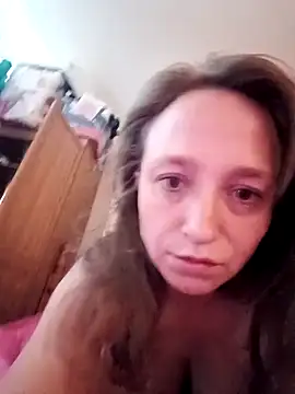 HotMommaCR online show from 4, 11, 2025