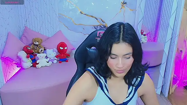 PEACHY TAY online show from 22, 5, 2026